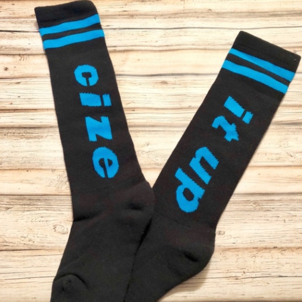 NEW Cize It Up Socks Beachbody